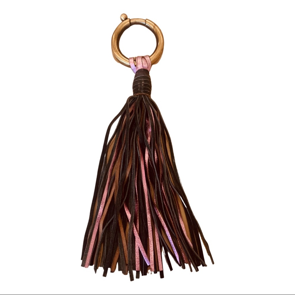VTG Vivia fringe keyring (NWOT!)